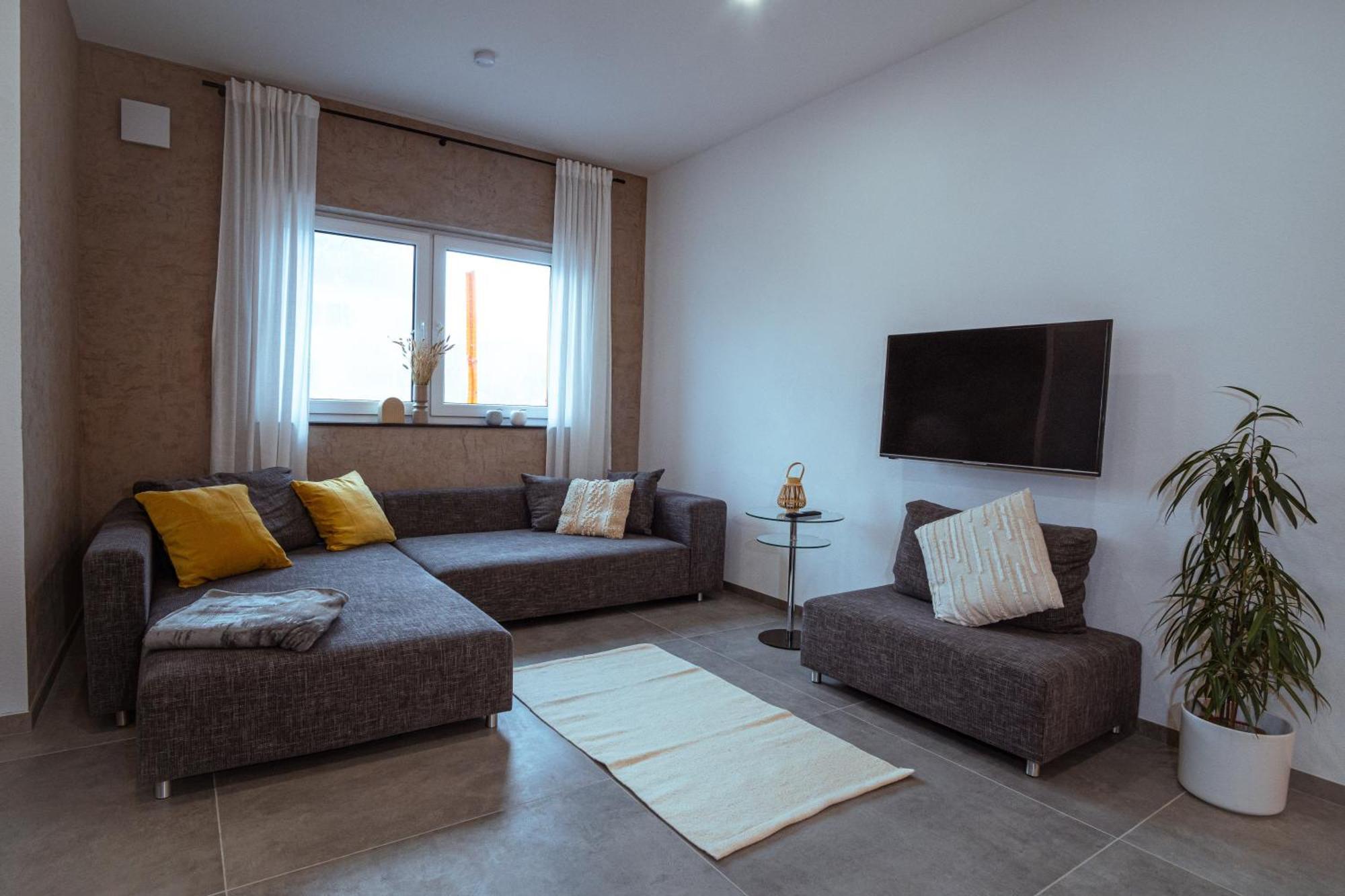 Neue Loft Im Alten Kelterhaus - Urlaub Im Wein- Und Ferienort Bekond エクステリア 写真
